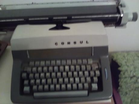 1828. Písací stroj  - Obrázok č. 1