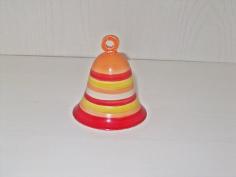 Vianočný farebný zvonček z keramiky - Obrázok č. 1