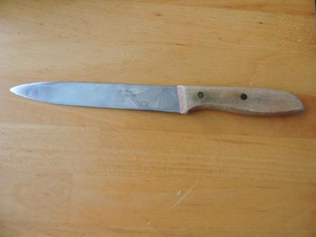 nôž s drevenou rukoväťou - Obrázok č. 1