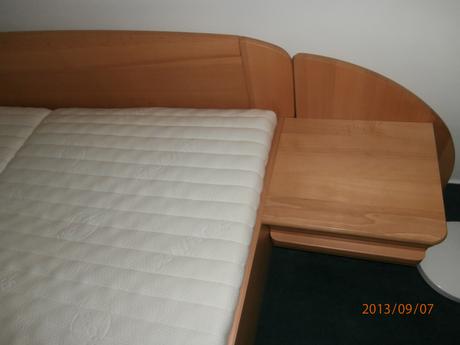 Nepoužívaná posteľ CELOMasív Buk 160x200 - Obrázok č. 1