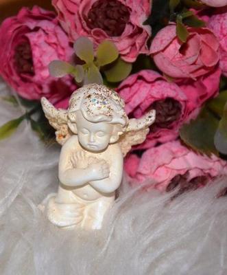 anjelik klačiaci so zlatými trblietkami - Obrázok č. 1