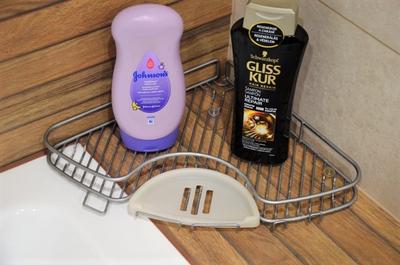 rohová polica do kúpelne - Obrázok č. 1