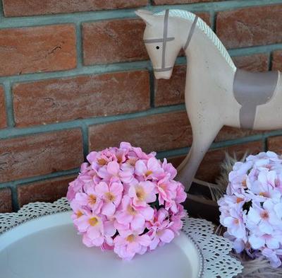 tmavoružová dekoračná guľa - Obrázok č. 1