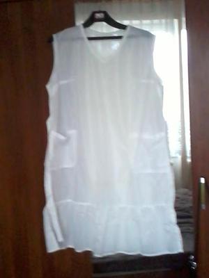 Biele zásterové šaty - Obrázok č. 1