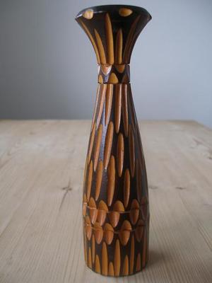 Dekoračná váza z dreva - Obrázok č. 1