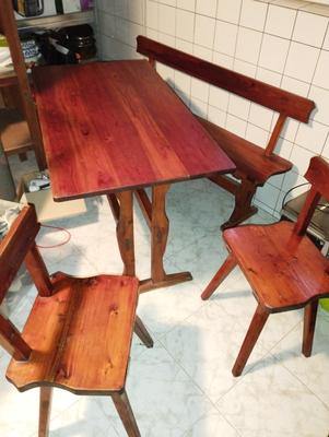 drevený stôl+lavica+4 stolicky - Obrázok č. 1