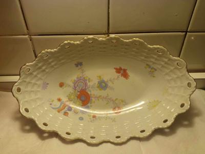 zdobená porcelánová miska z 30tych rokov - Obrázok č. 1