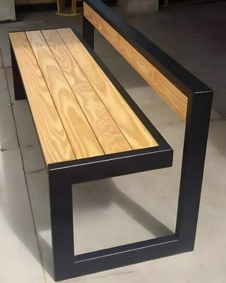 Nábytok z ocele a dreva – výroba na mieru - Obrázok č. 1