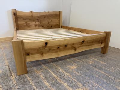 Posteľ z jelšového masívu 160x200 cm - Obrázok č. 1