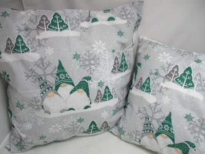 Vianočná obliečka so škriatkom v zelenom,dve veľkosti - Obrázok č. 1