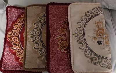 Obliečky na vankúše - Obrázok č. 1