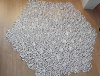 Háčkovaný obrus - Obrázok č. 1