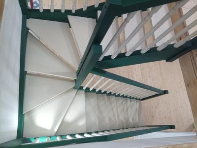 drevene schody a zabradlia - Obrázok č. 1