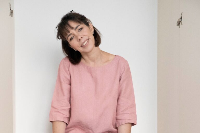 KonMari konzultantka Mária Verešová: „Triedenie vecí nie je jednoduché, lebo sú nositeľmi spomienok, hodnôt a nesplnených snov.“