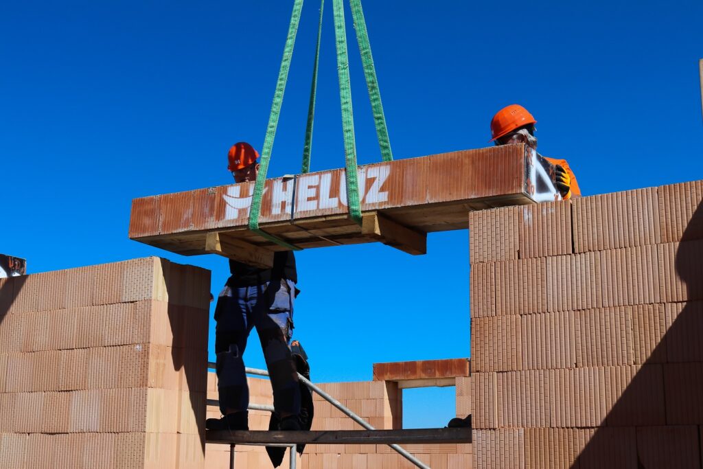 Nosné preklady pre tieniacu techniku prinášajú viacero výhod