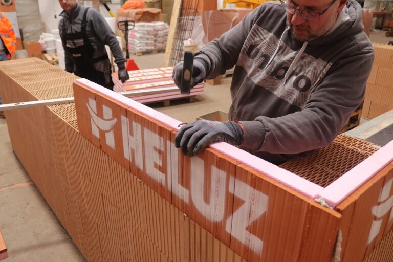 Rýchle a jednoduché riešenie venca: Nová inovácia od HELUZ sa volá RAPID