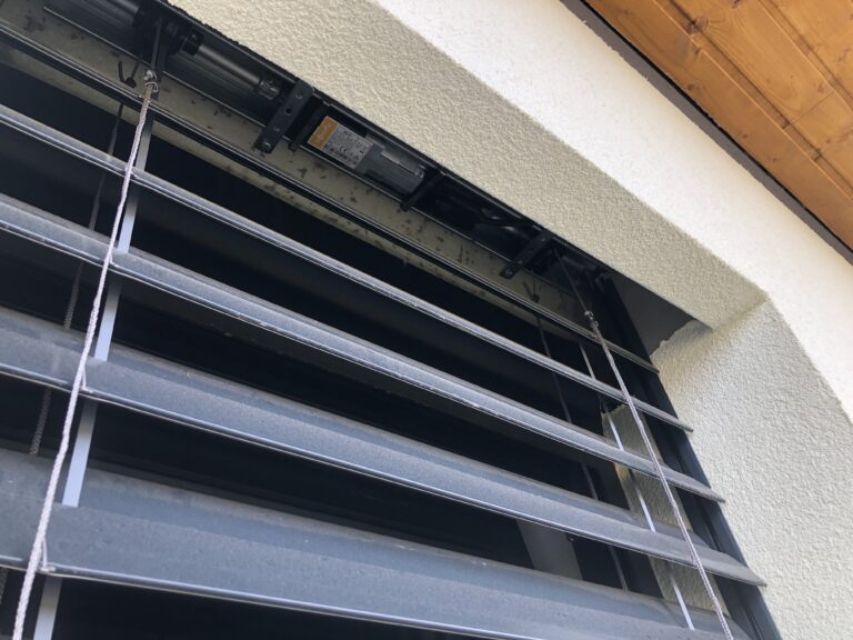 Výber a montáž tieniacej techniky v novostavbe