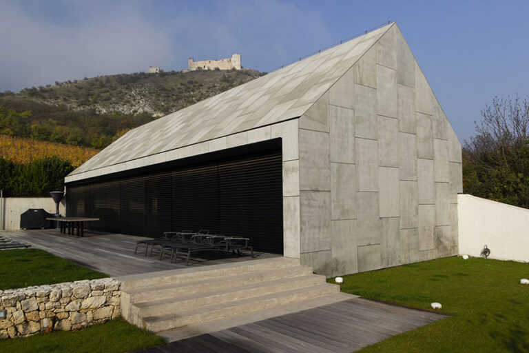 Dlhoročné skúsenosti projektanta Stanislava Bernacíka s jednovrstvovým murivom HELUZ: Od počiatočnej nedôvery k trvalému využitiu