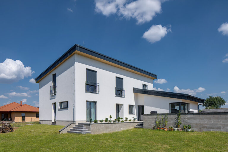 Ako na rýchlu výstavbu rodinného domu: Efektívne riešenia, ktoré šetria čas aj náklady