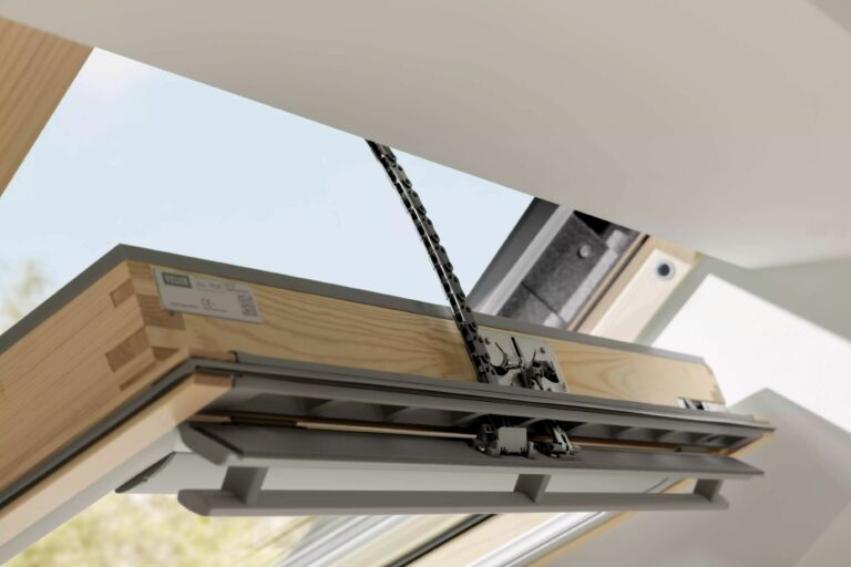 Technológia strešných okien, ktorá šetrí energiu aj čas
